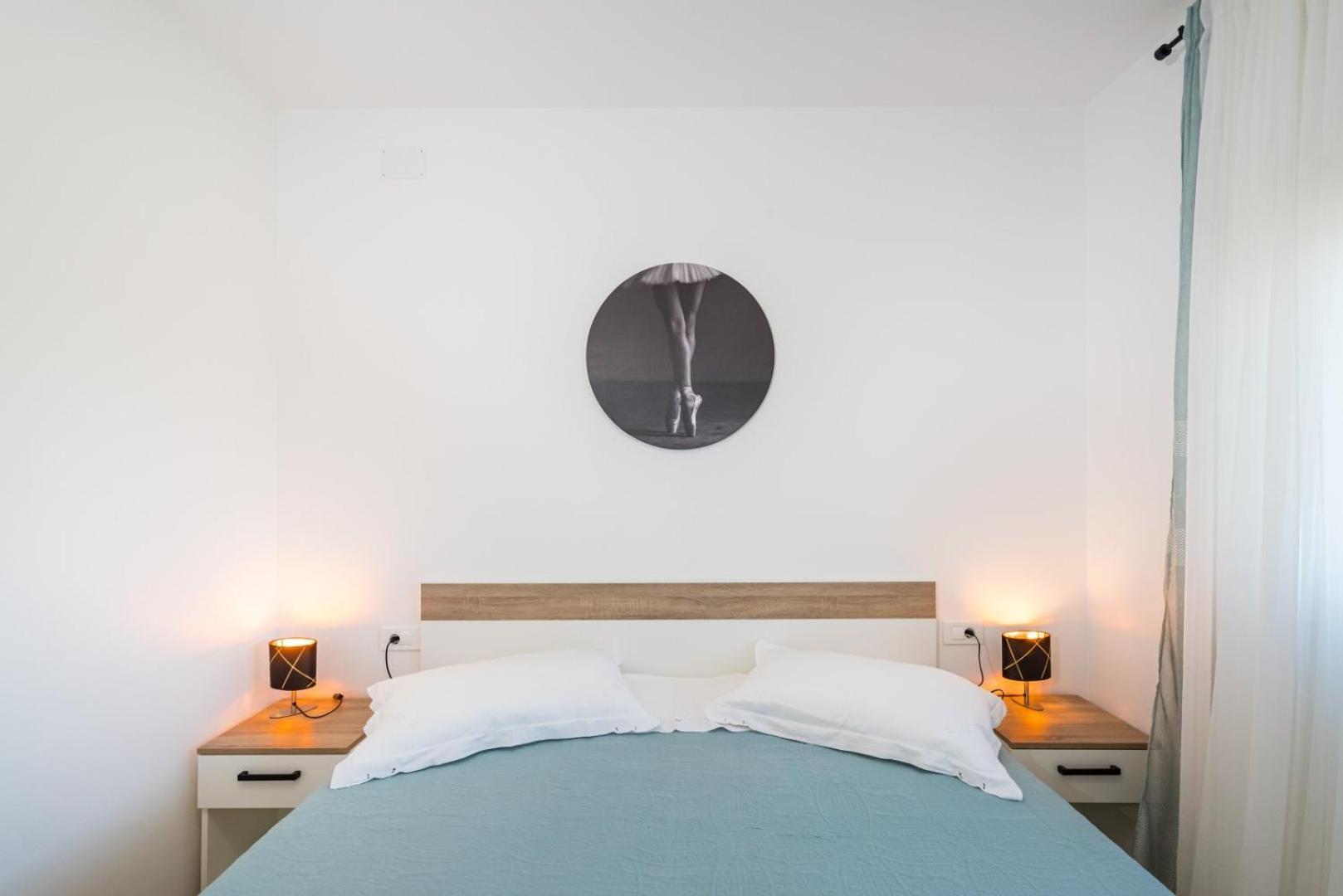 Crowonder Sun Dance Apartments With Heated Swimming Pool Seaview And Garden Sveti Filip i Jakov Extérieur photo